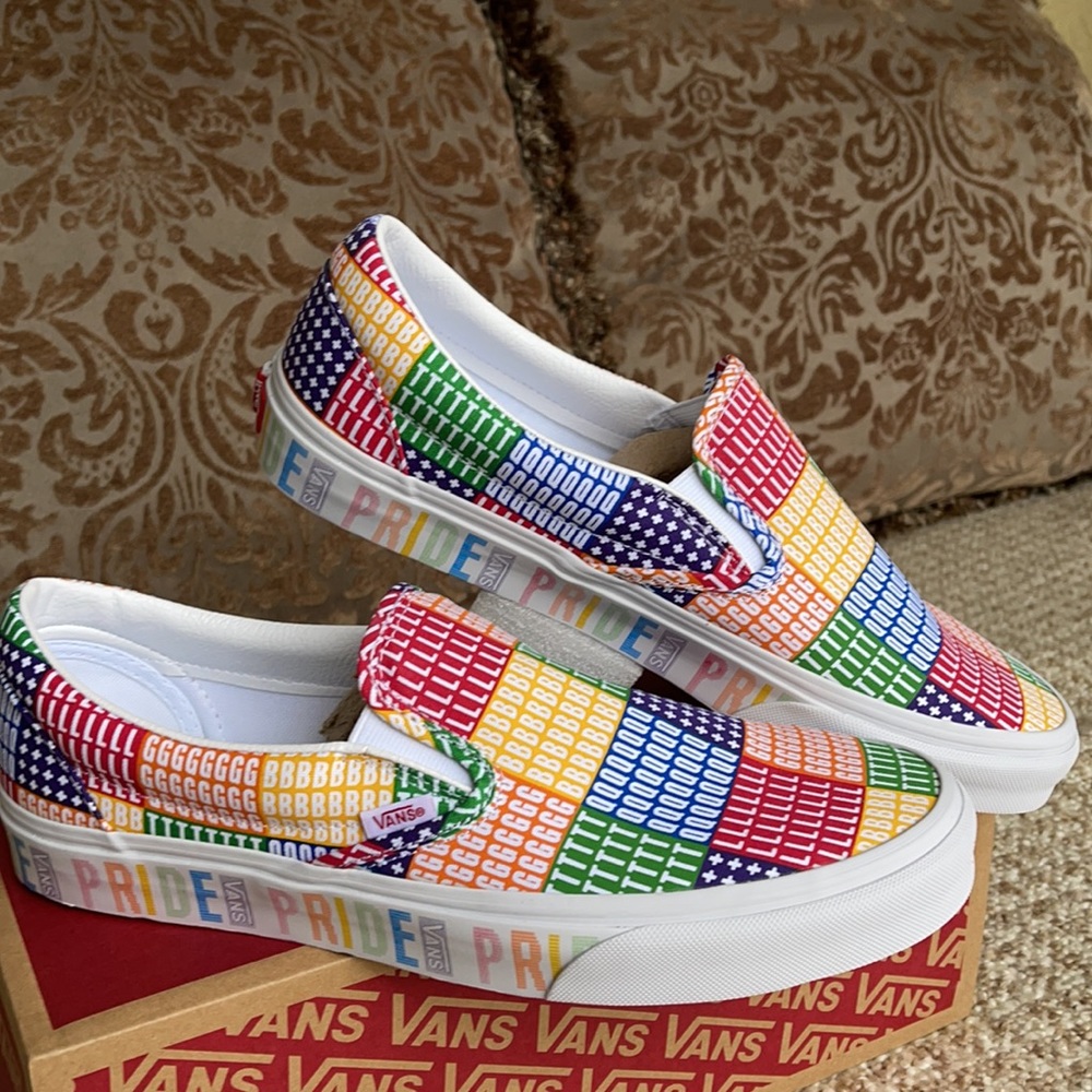 Vans Classic Slip On Pride Multi/True White men’s - Picture 8 of 16